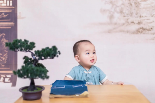 东至孕妇几个月有反应